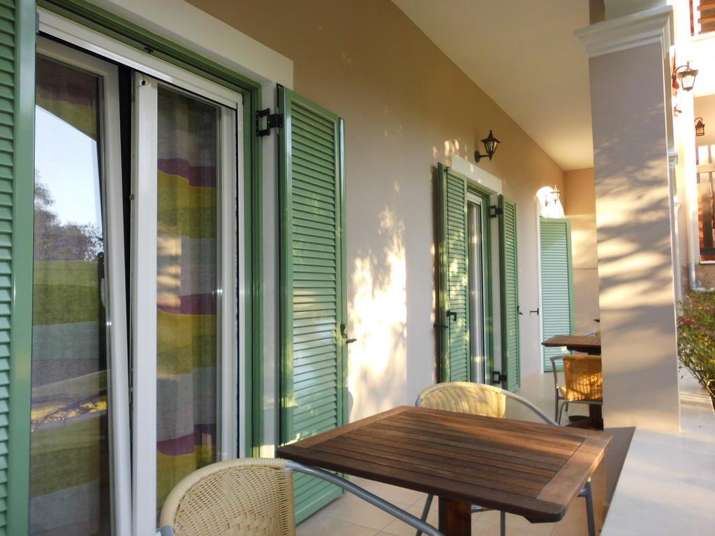 Shambala Apartments Liapades Exterior foto