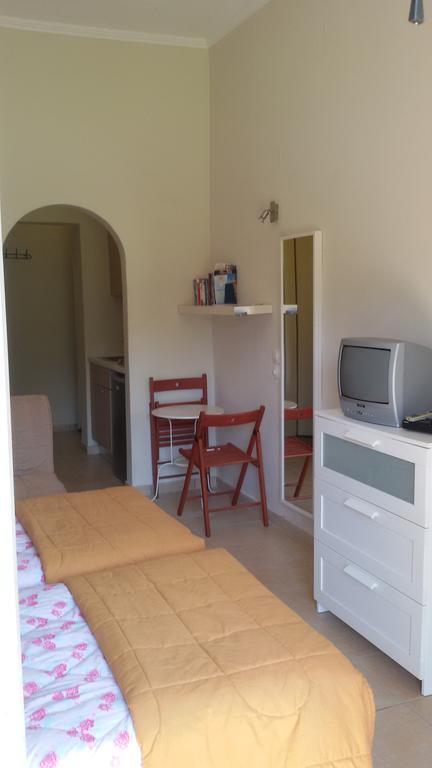 Shambala Apartments Liapades Exterior foto
